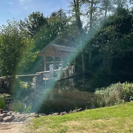 Les De La Karlsmuhle Affittacamere *